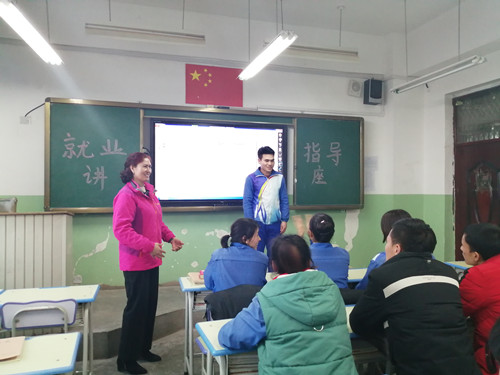 指導學生站姿_副本 指導學生站姿_副本